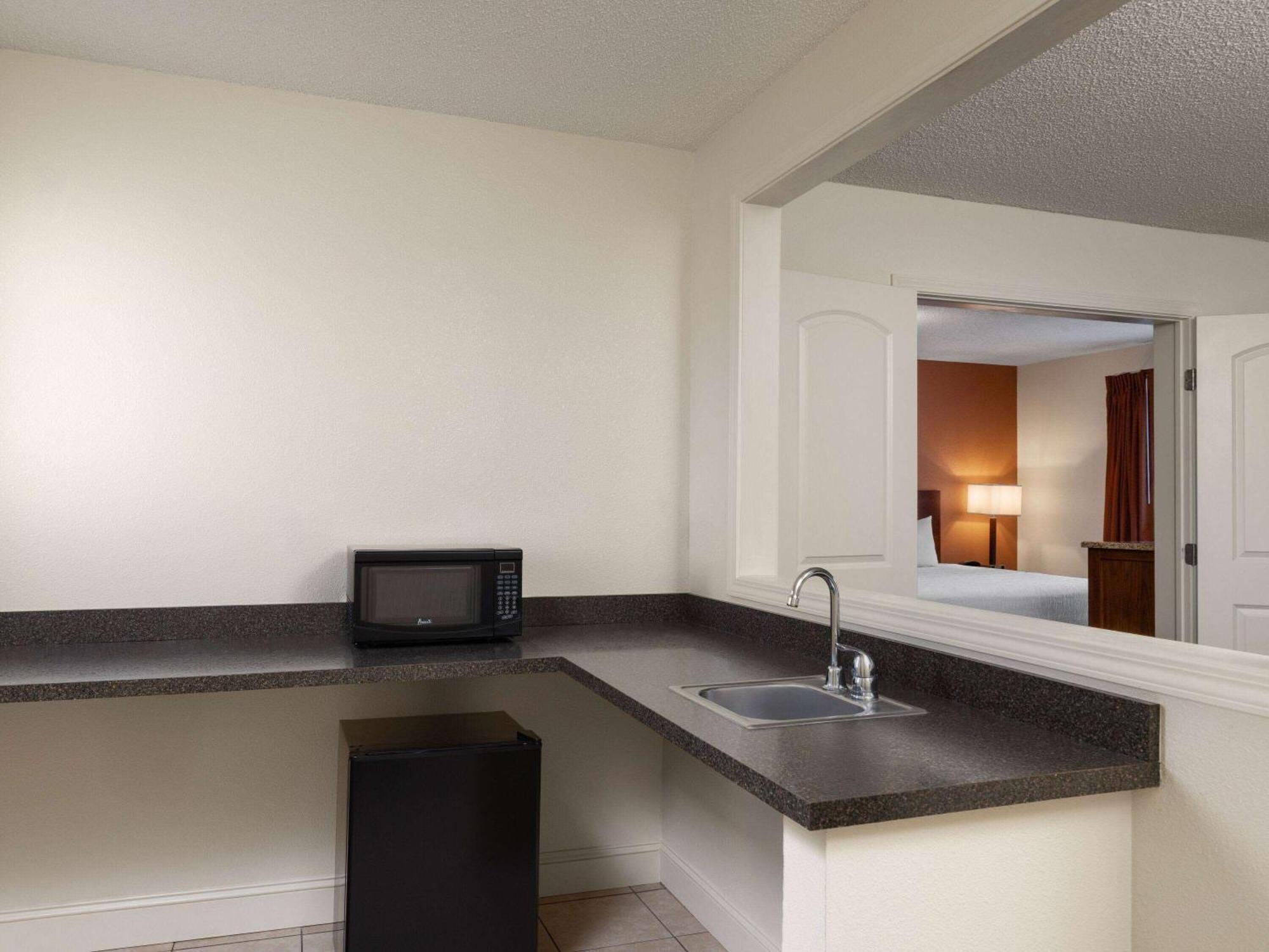 Ramada By Wyndham Elko Hotel At Stockmen'S Casino Kültér fotó