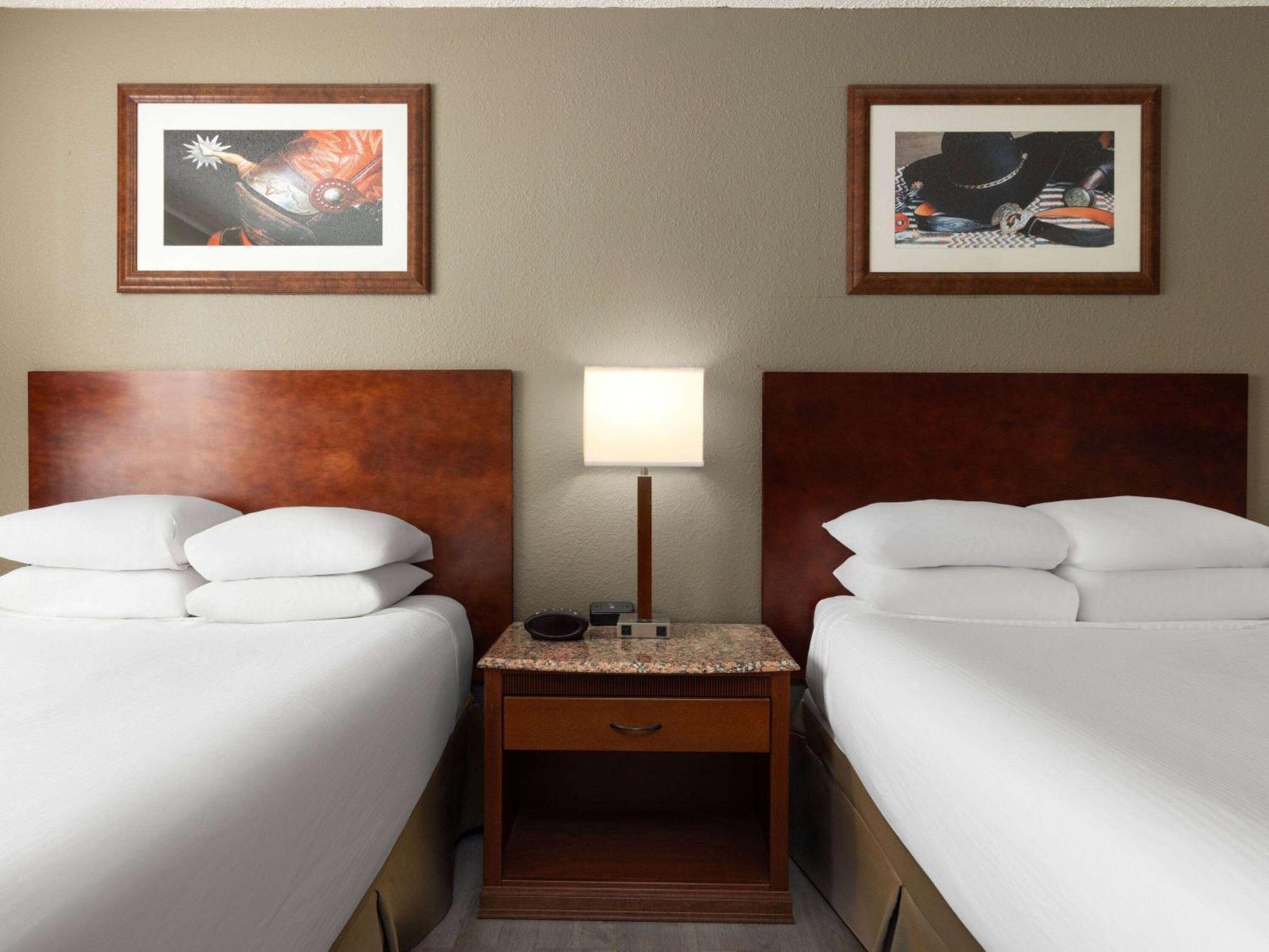 Ramada By Wyndham Elko Hotel At Stockmen'S Casino Kültér fotó
