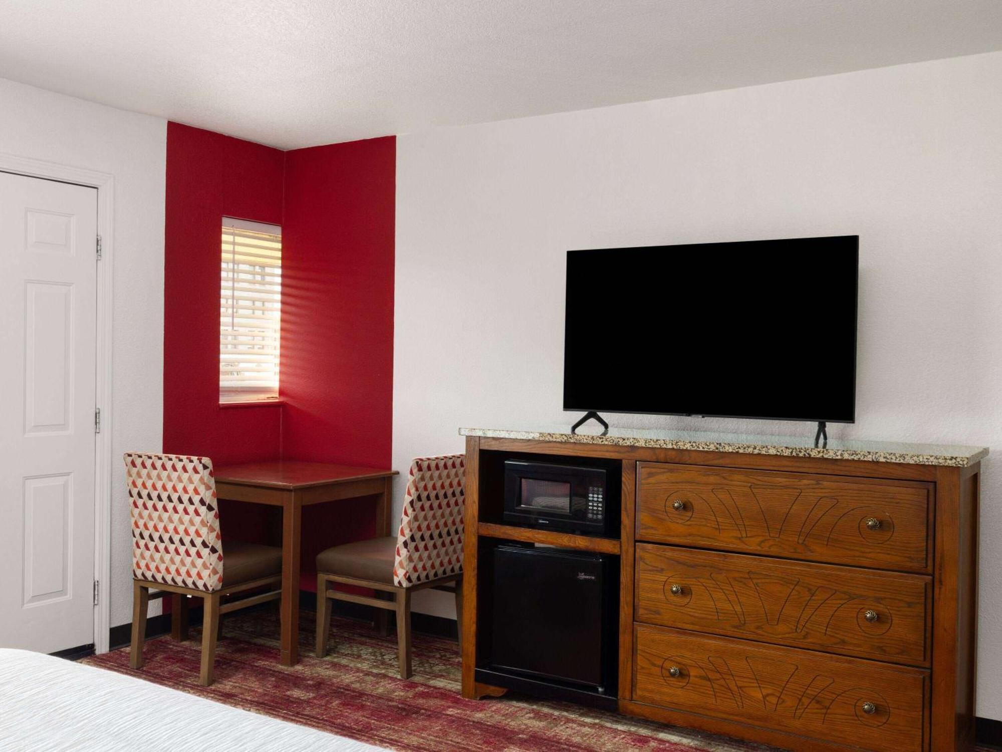 Ramada By Wyndham Elko Hotel At Stockmen'S Casino Kültér fotó
